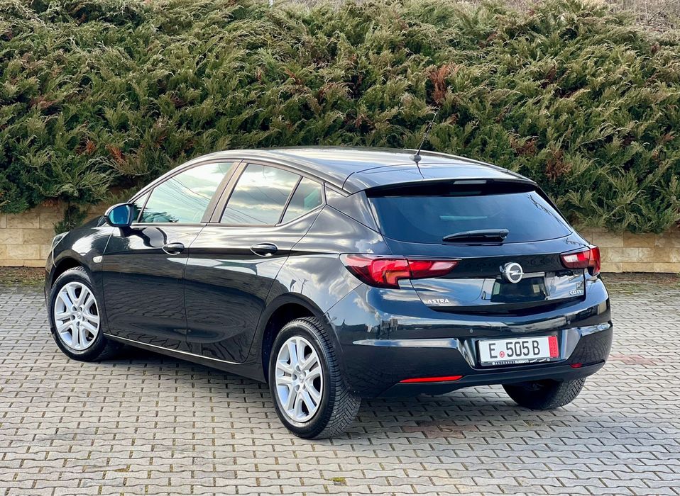 Opel Astra K 1.6 CDTI 136 CP CarPlay Scaune încalzite