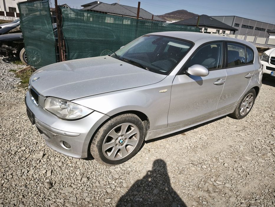 Dezmembrez/piese BMW e87 seria 1 2.0 benzina 129 cai n46b20b