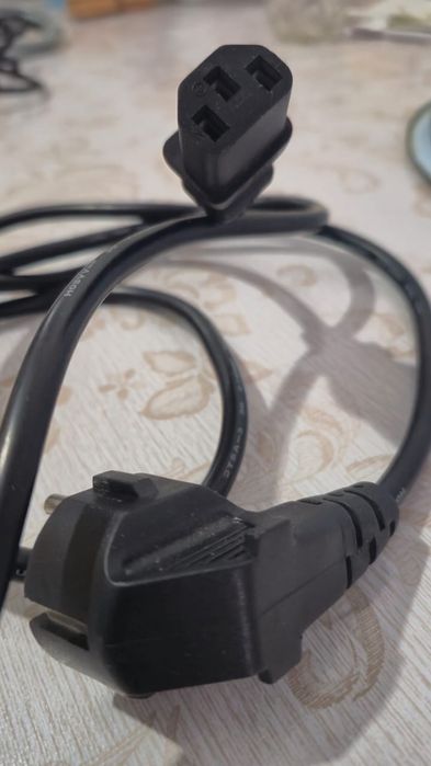 Мышка, компьютерные шнуры