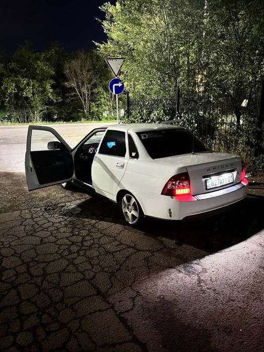 Лада приора донгалак сатам