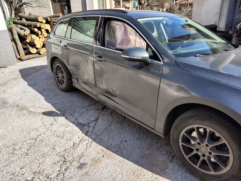 VW Passat 1.6 TDI ударен