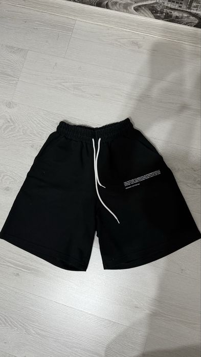 Шорты спортивные