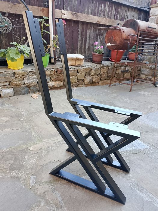 Метални крака за маса