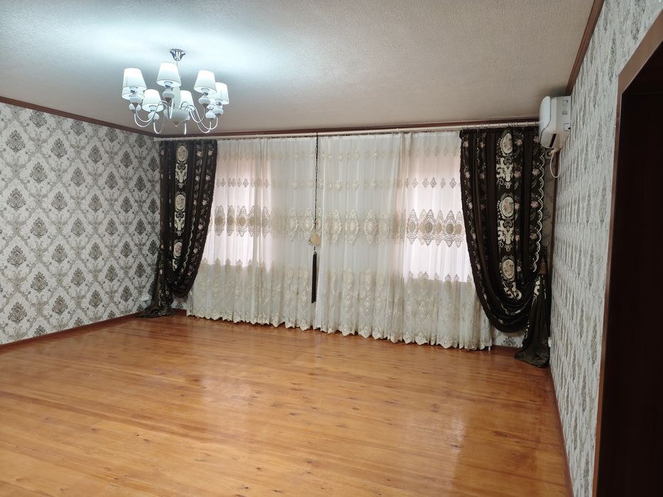 Uy sotiladi, yangi remont