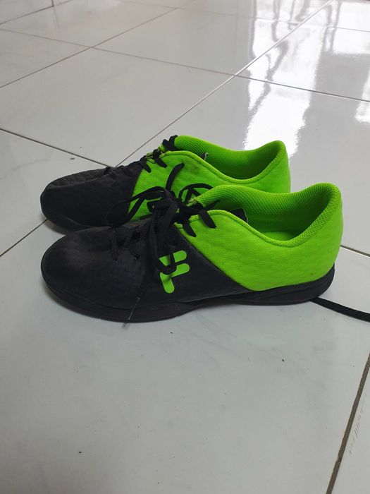 Бутонки и стоножки