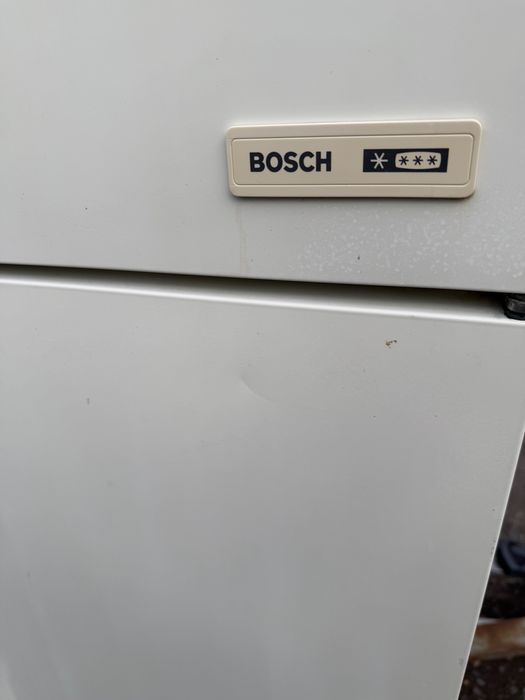 Хладилник Bosch – работещ, 175 см / 70 см