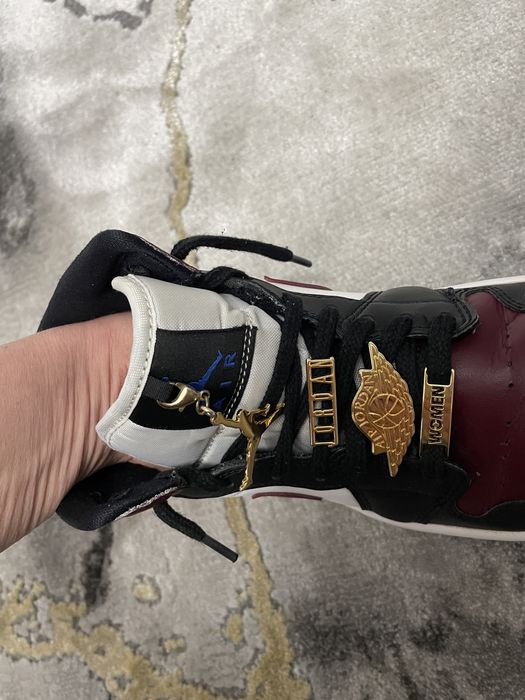 Air jordan 1mid editie lumitata