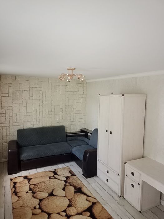 Посуточно 3х ком квартира в мкр Самал.