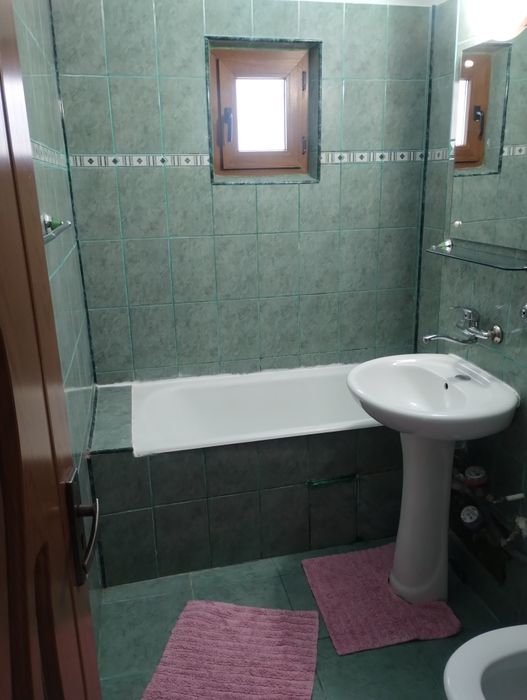 Apartament 2 camere confort 1 spațios.