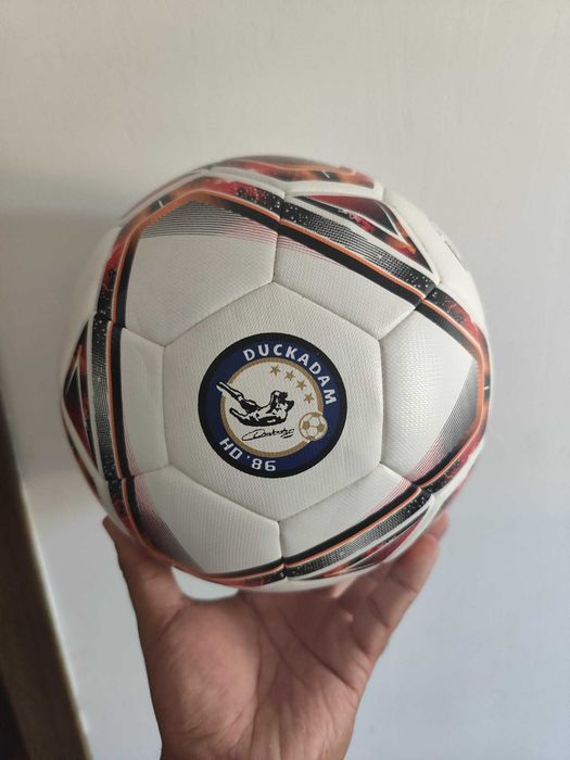 Minge de fotbal semnata