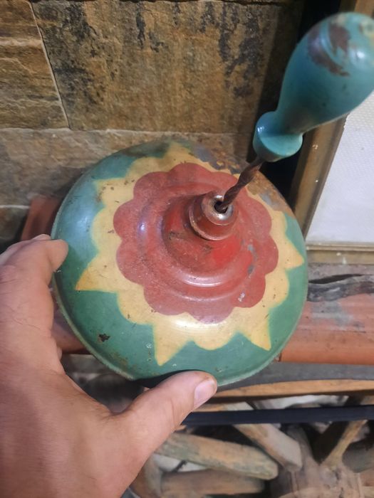 Стар пумпал от СОЦА