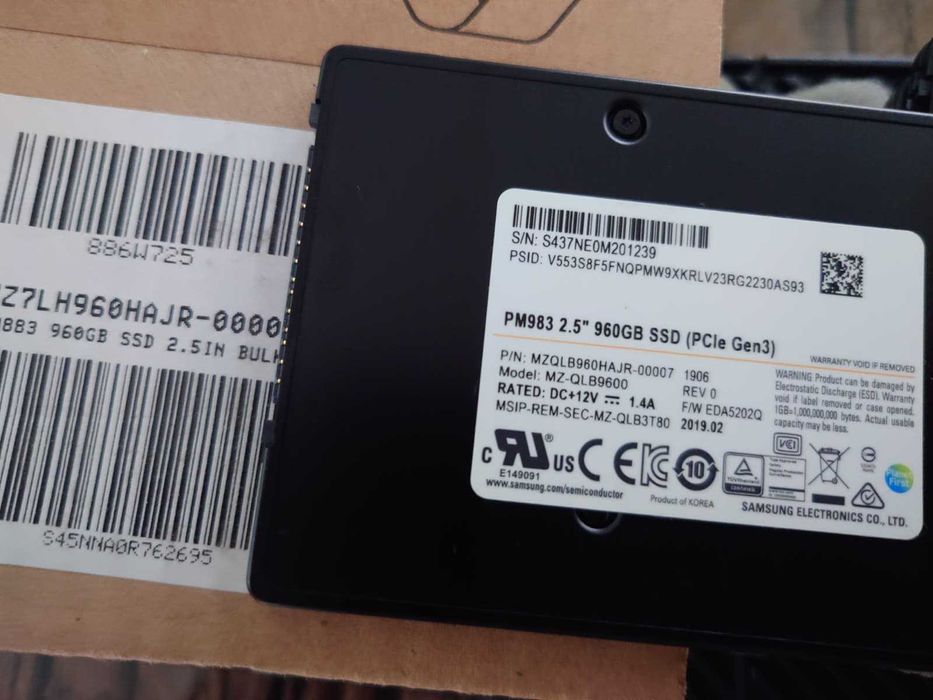 NOU SSD Samsung PM983 960GB OEM enterprise edition mz7lh960hajr00007