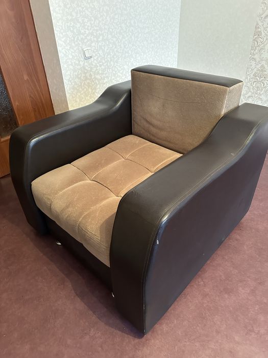 Отдам кресло кшт