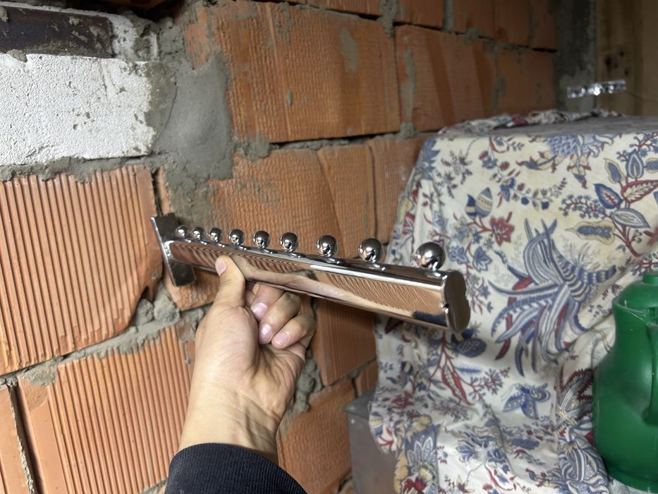 Крючок для одежды