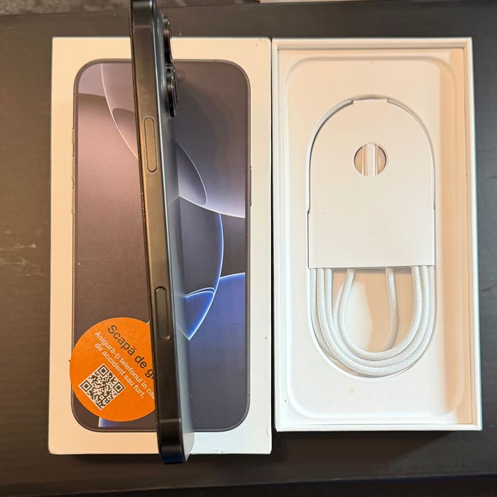 iPhone 16 Pro Max 256gb - Titanium Black, impecabil