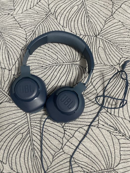Наушники JBL проводные