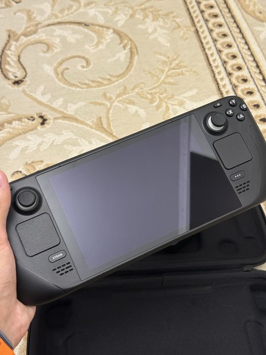 Steam Deck LCD 256gb EAC идеальное состояние