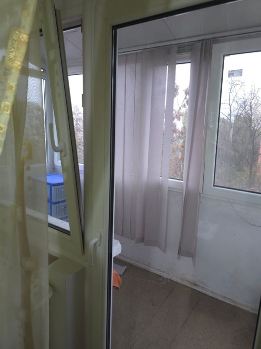 Vând apartament cu 2 camere conf 1 titan