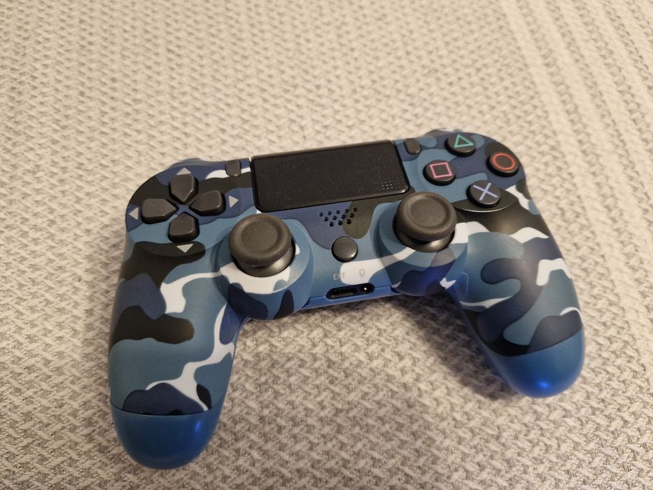 Джойстик за Playstation 4 Dualshock 4