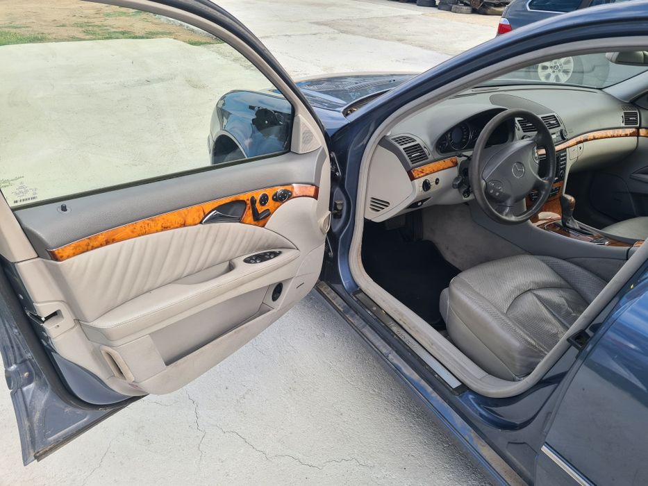 Мерцедес W211 Е класа 3.2,ЦДИ,224К.С. на части. Mercedes E klasa.