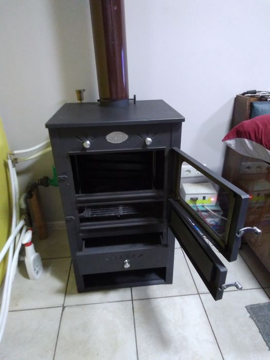 Камина с водна риза