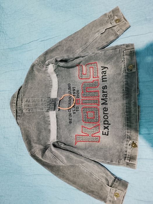 Куртка джинсовая, фирменная.