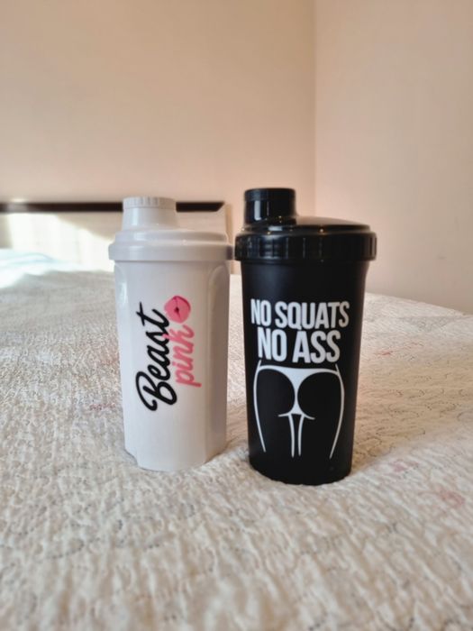 Шейкъри за протеинови напитки/смутита.