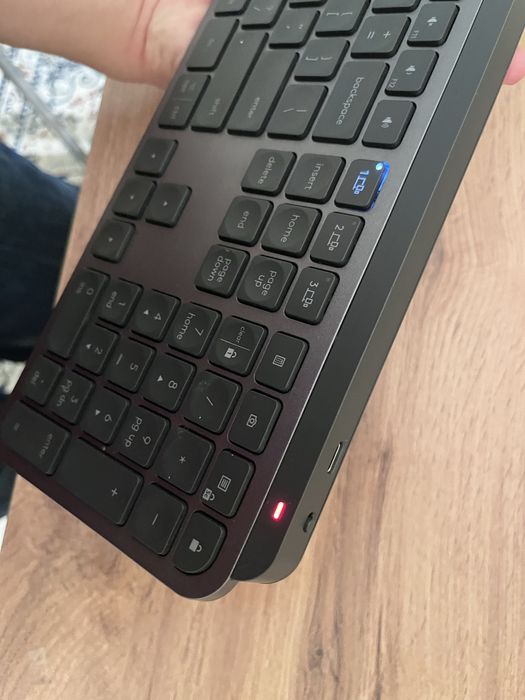 logitech mx keys клавиатура