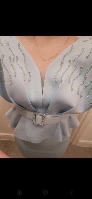 Rochie albastra, eleganta