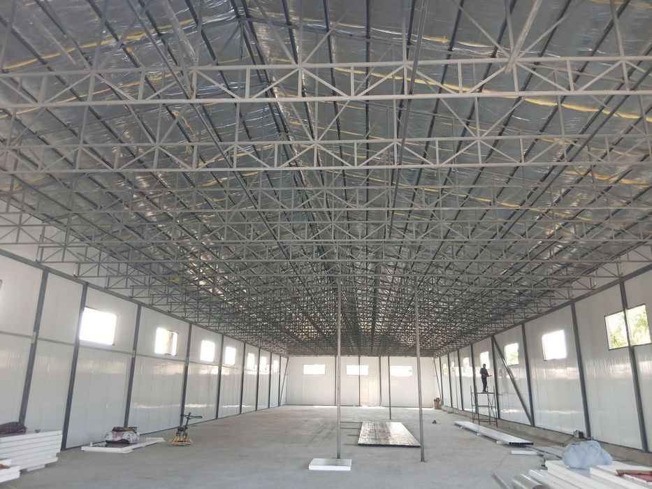 Кантинер махсулотидан котта ва кичик хажимда