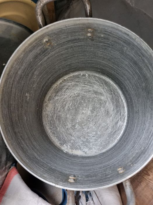 Кастрюля алюминиевая без крышки