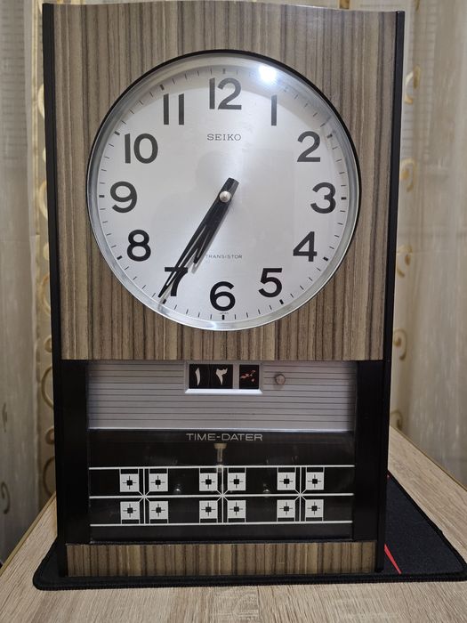 Ceas de perete SEIKO Tranzistor