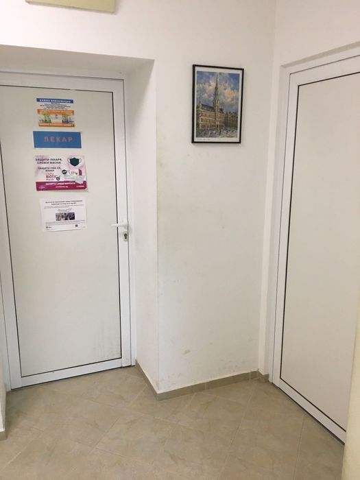 Давам под наем лекарски кабинет