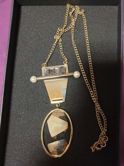 Украшение красивое,необычное