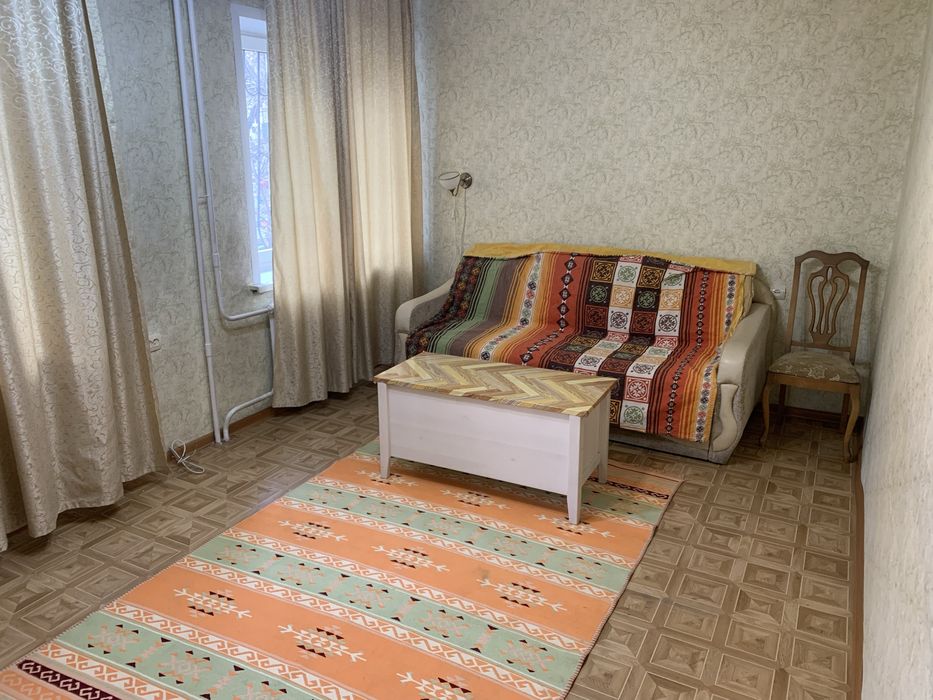 Отдам даром диван,самовывоз