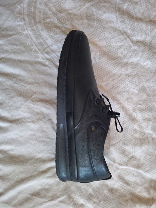 Чисто черни мъжки спортни официални обувки от кожа