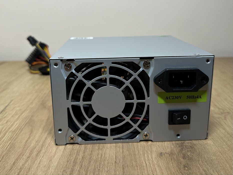 Premier, sursa de alimentare, 450W