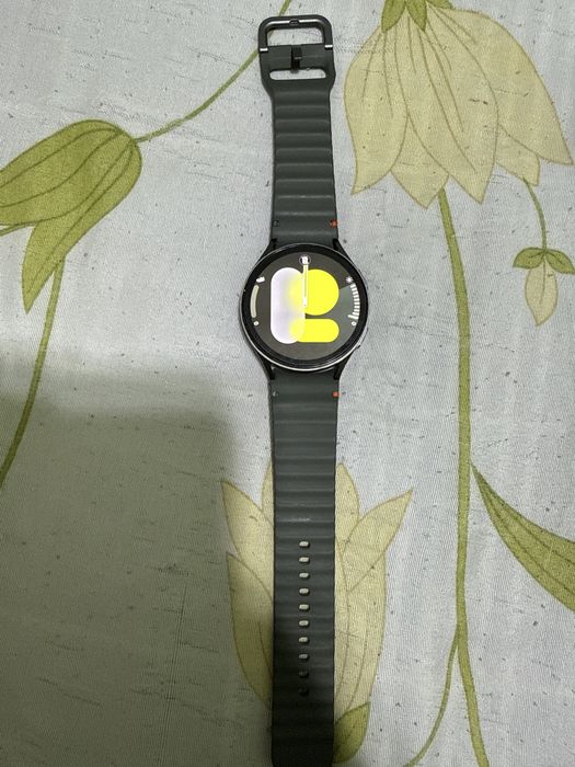 Samsung watch SM-L310 watch 7