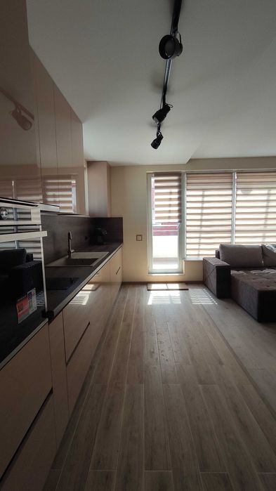 Дава се под наем Двустаен апартамент в Пловдив, Каменица 1 - 90 кв.м за 480 € - Снимка #3