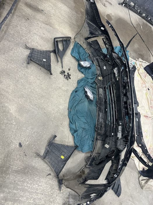 Продам поврежденный бампер на хендай элантру