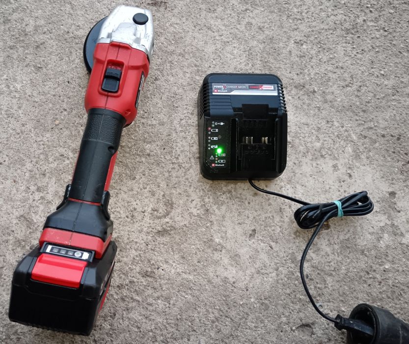 Flex EINHELL AXXIO, brushless, acumulator 3Ah, încărcător rapid