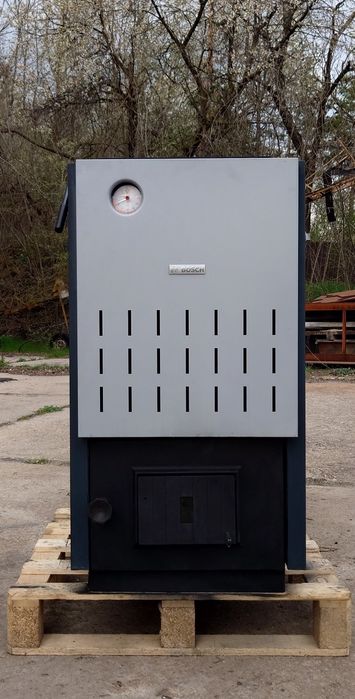 Котел на твърдо гориво Бош/Bosch Solid 2000, 32 kW