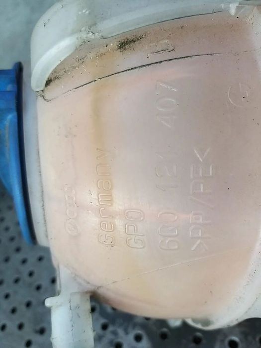 Vas expansiune 1.6 tdi vw polo 6r 6q0121407