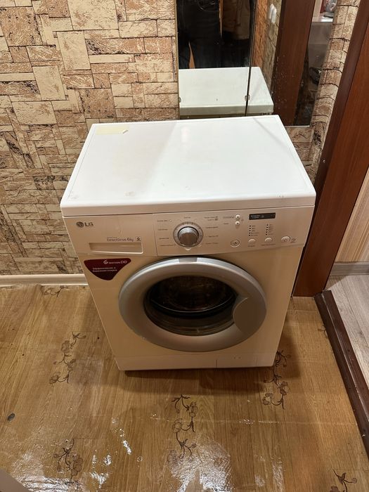 Продам стиральную машинку