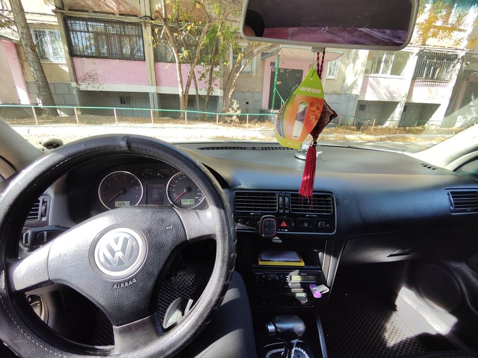 Продам WV Bora 2005