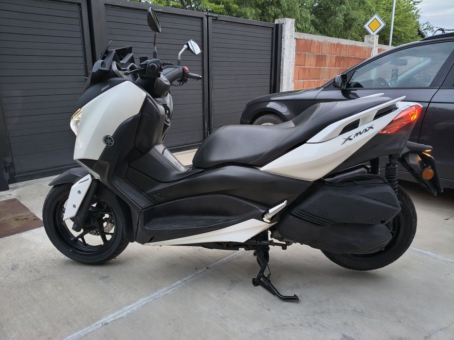 Yamaha x max 300