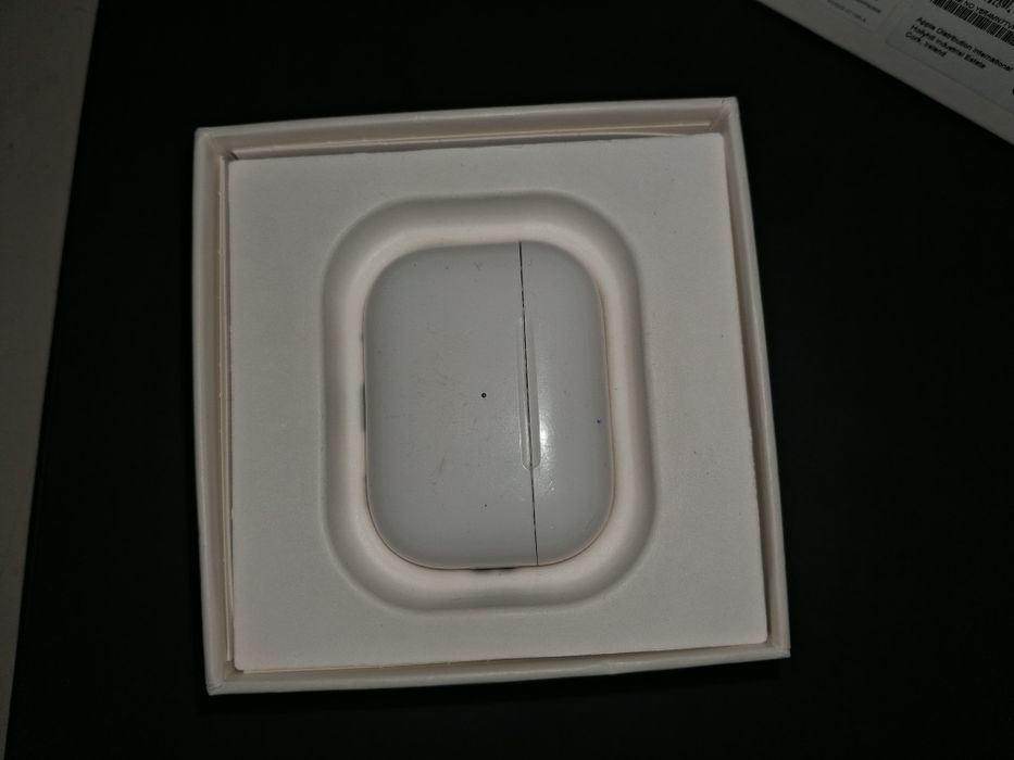 AirPods Pro ,не рабочий