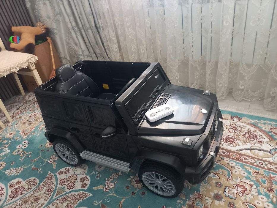 Продам Авто машина детский Мерседес