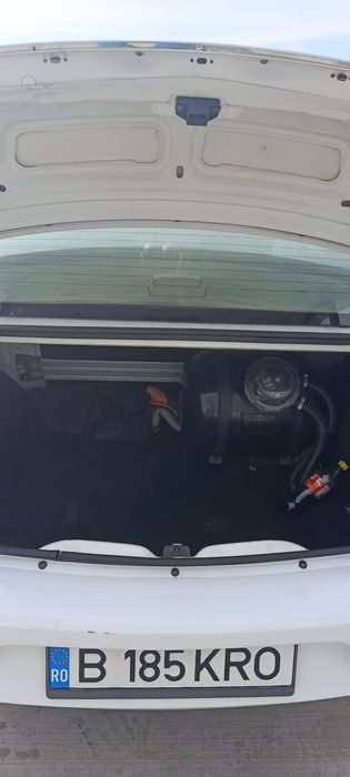 Dacia Logan 1.2 benzină+gpl