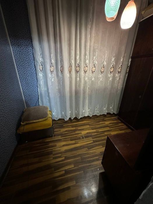 Сергели-4 да 1 кават 2 хонали(3 зона килинган) 58 КВ.м. ижарага квар.